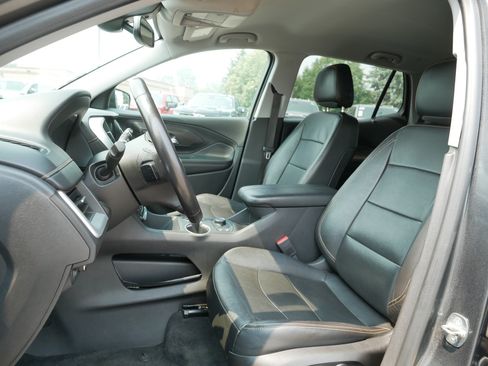 Used 2020 GMC Terrain SLT AWD/4WD image 34