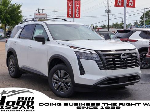 New 2026 Nissan Pathfinder SV FWD image 1