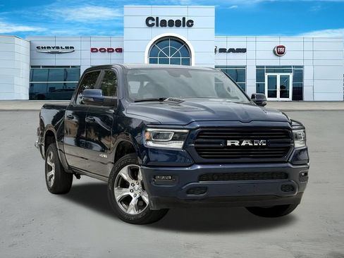 Used 2023 RAM 1500 Laramie AWD/4WD image 1