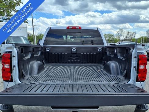 Used 2018 Chevrolet Silverado 1500 LT w/ All Star Edition AWD/4WD image 10