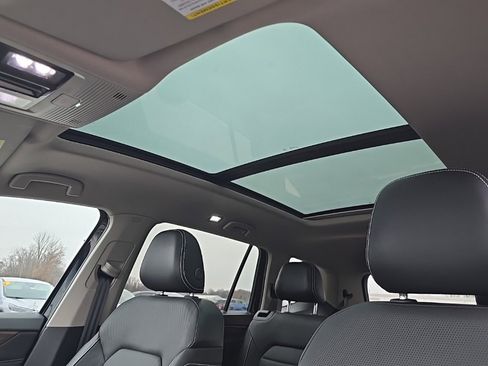 Used 2024 Volkswagen Atlas SEL image 20