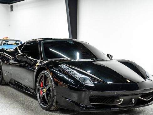 Used 2012 Ferrari 458 Italia Coupe image 3
