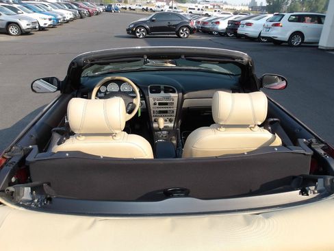Used 2004 Ford Thunderbird RWD image 12