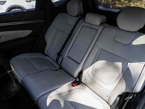 Used 2023 Hyundai Tucson SEL w/ Convenience Package image 21