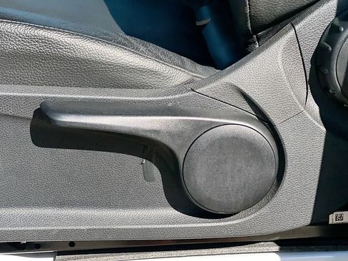 Used 2025 Mercedes-Benz Sprinter 2500 image 15