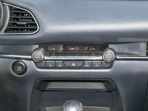 Used 2023 MAZDA CX-30 AWD 2.5 S w/ Premium Package image 23