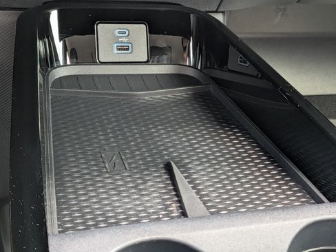 Used 2024 Ford Mustang Mach-E Premium image 28