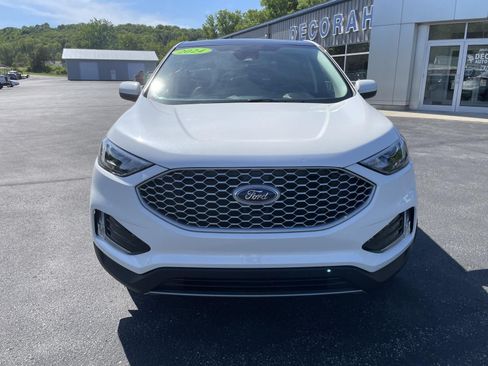 Used 2024 Ford Edge SEL w/ Convenience Package AWD/4WD image 4
