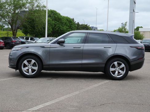 Used 2018 Land Rover Range Rover Velar S AWD/4WD image 2
