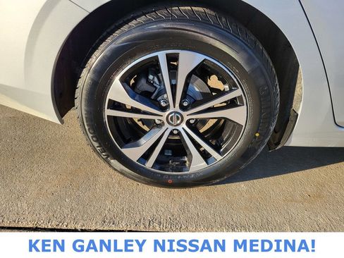 Used 2023 Nissan Sentra SV image 21