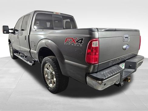 Used 2015 Ford F250 Lariat w/ Lariat Ultimate Package AWD/4WD image 5