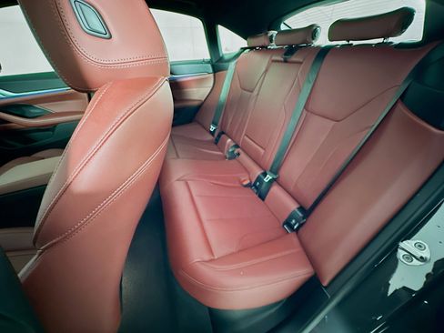 Used 2023 BMW i4 eDrive35 w/ Premium Package image 30