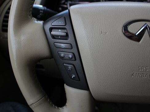 Used 2014 INFINITI QX80 4WD w/ Theater Package image 28