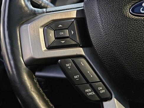 Used 2017 Ford F150 Platinum w/ Equipment Group 701A Luxury image 14