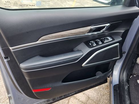 Used 2022 Kia Telluride EX w/ EX Premium Package image 32