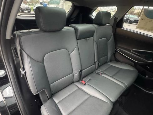 Used 2018 Hyundai Santa Fe AWD w/ SE Ultimate Tech Package 03 image 22