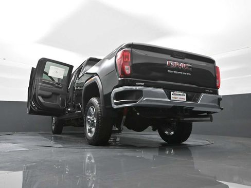 New 2025 GMC Sierra 2500 SLE w/ SLE Value Package; image 31