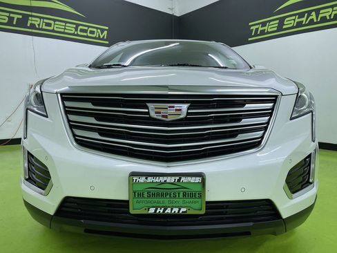 Used 2019 Cadillac XT5 Luxury image 3