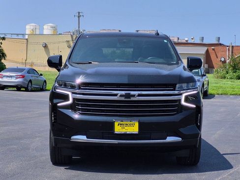 Used 2023 Chevrolet Tahoe LT AWD/4WD image 2