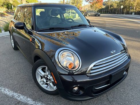 Used 2013 MINI Cooper Hardtop image 7