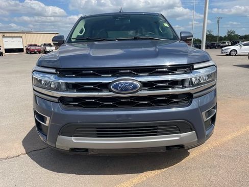 Used 2022 Ford Expedition Limited AWD/4WD image 6