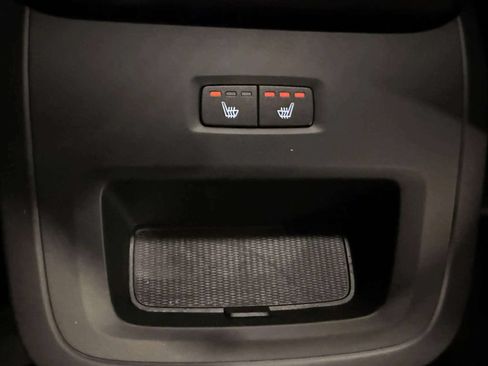 Used 2025 Volvo S60 B5 Core FWD image 29
