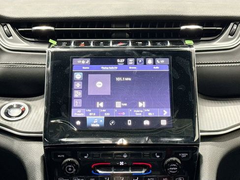 New 2025 Jeep Grand Cherokee L Laredo w/ Luxury Tech Group I image 27