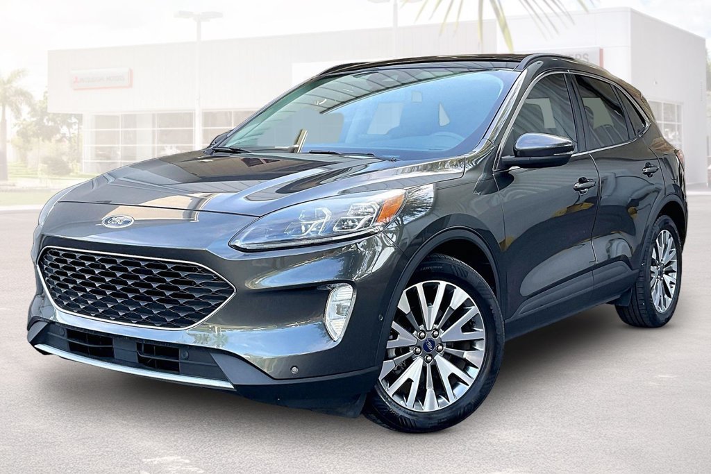 Used 2020 Ford Escape Titanium FWD image 29