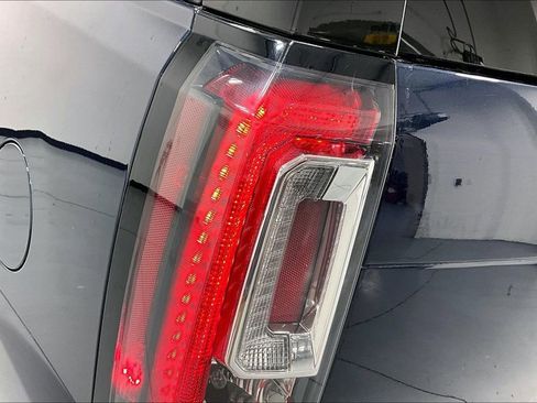 Used 2019 GMC Yukon Denali AWD/4WD image 38