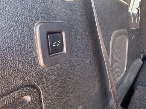 Used 2013 Lincoln Navigator 4WD image 14