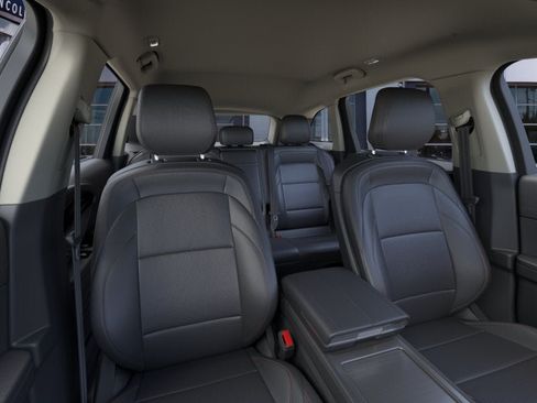 New 2026 Lincoln Nautilus Premier AWD/4WD image 10