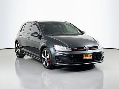 Used 2017 Volkswagen GTI SE