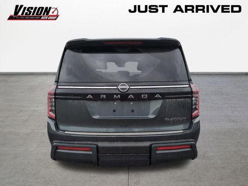 Used 2025 Nissan Armada Platinum image 6