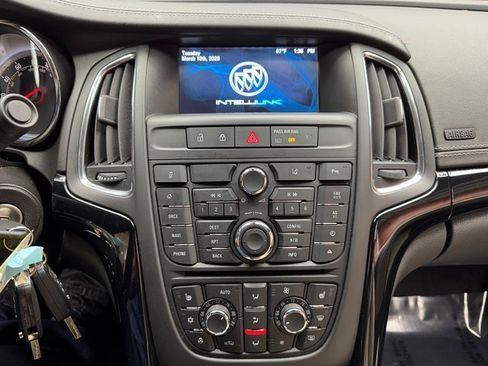 Used 2016 Buick Cascada Premium image 21