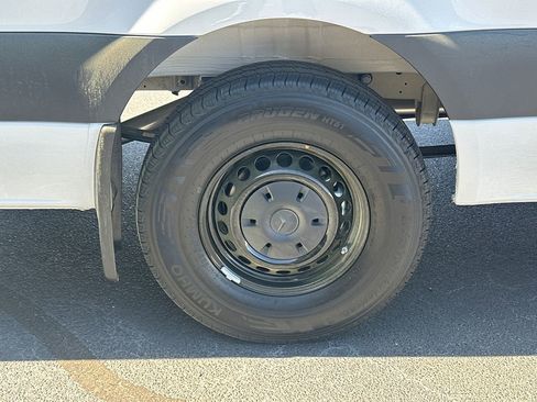 New 2026 Mercedes-Benz Sprinter 2500 image 18