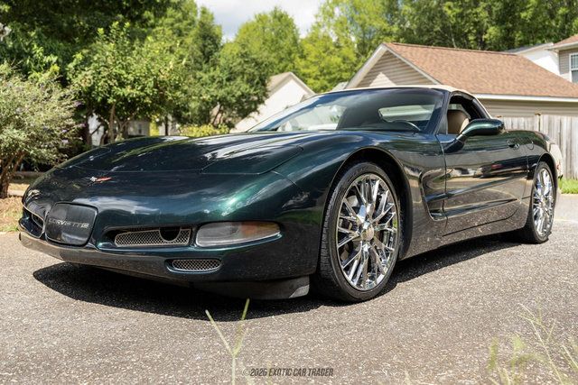 Used 2001 Chevrolet Corvette Convertible w/ Preferred Equipment Group2 RWD image 22
