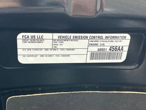 Used 2022 Chrysler Pacifica Touring FWD image 23