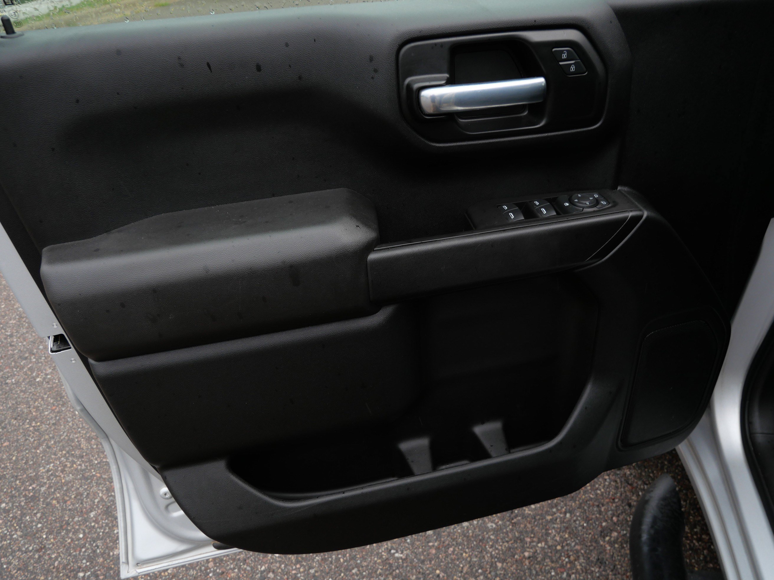 Certified 2021 Chevrolet Silverado 1500 Custom AWD/4WD image 23