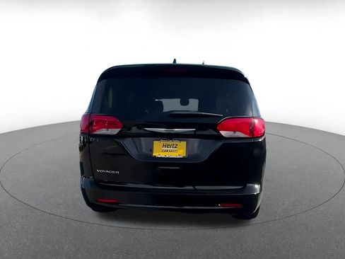 Used 2024 Chrysler Voyager LX FWD image 12