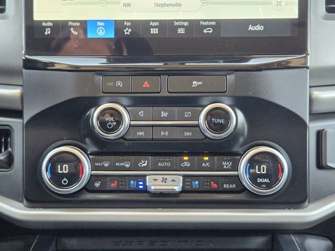 Certified 2023 Ford Expedition Max XLT image 21