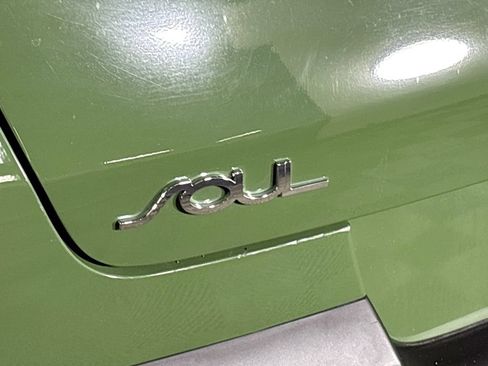 Used 2021 Kia Soul EX FWD image 25