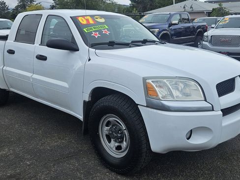 Used 2007 Mitsubishi Raider LS AWD/4WD image 1