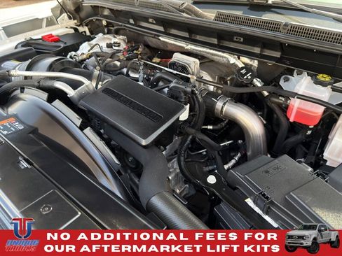 Used 2024 GMC Sierra 2500 Denali w/ Denali Reserve Package AWD/4WD image 17