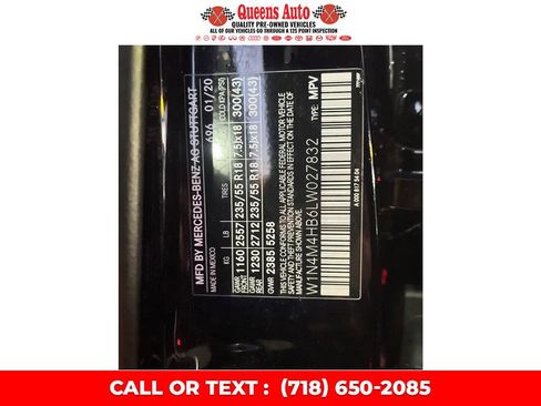 Used 2020 Mercedes-Benz GLB 250 4MATIC w/ Premium Package image 28