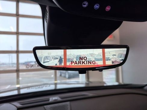 Used 2025 Chevrolet Traverse Z71 w/ Enhanced Driving Package AWD/4WD image 49