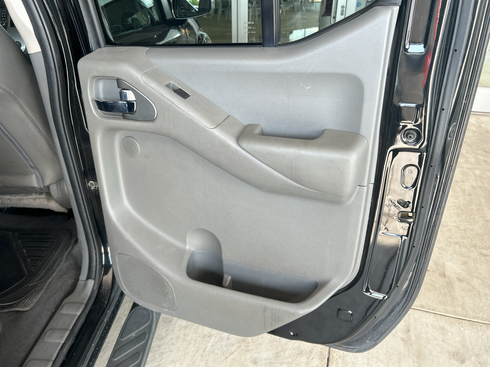 Used 2019 Nissan Frontier SL RWD image 20