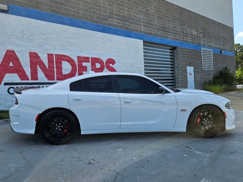 Used 2023 Dodge Charger Scat Pack w/ Dynamics Package RWD image 8