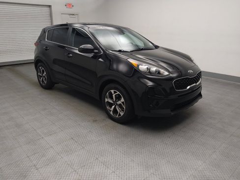 Used 2020 Kia Sportage LX FWD image 11
