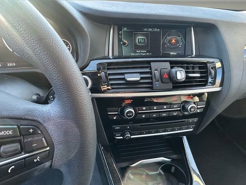 Used 2017 BMW X3 xDrive28i image 14