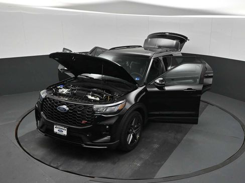 New 2026 Ford Explorer ST w/ Sun And Sound Package AWD/4WD image 61